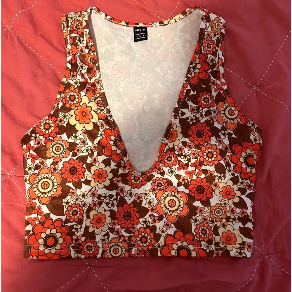 (LAST CHANCE) Cute 70’s Inspired Top